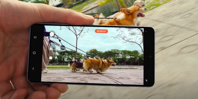 Galaxy S25 Ultra Horizontal Lock Feature